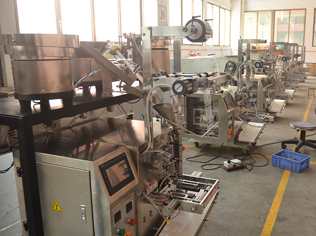 自動包裝機生產(chǎn)車間